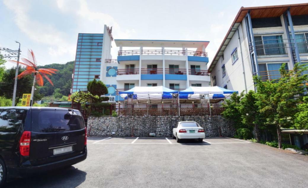 צ'ונצ'און Gangchon Beautiful Pension מראה חיצוני תמונה