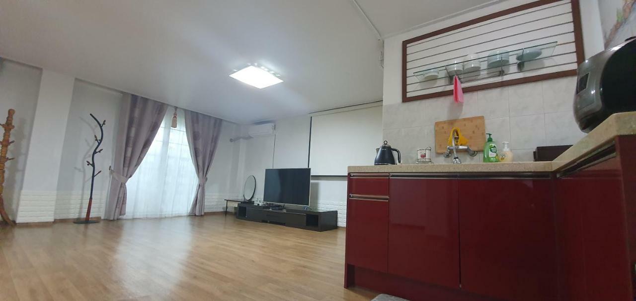 צ'ונצ'און Gangchon Beautiful Pension מראה חיצוני תמונה