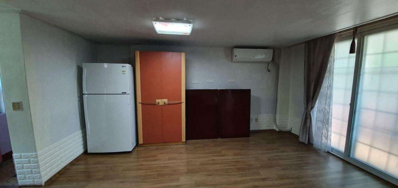 צ'ונצ'און Gangchon Beautiful Pension מראה חיצוני תמונה